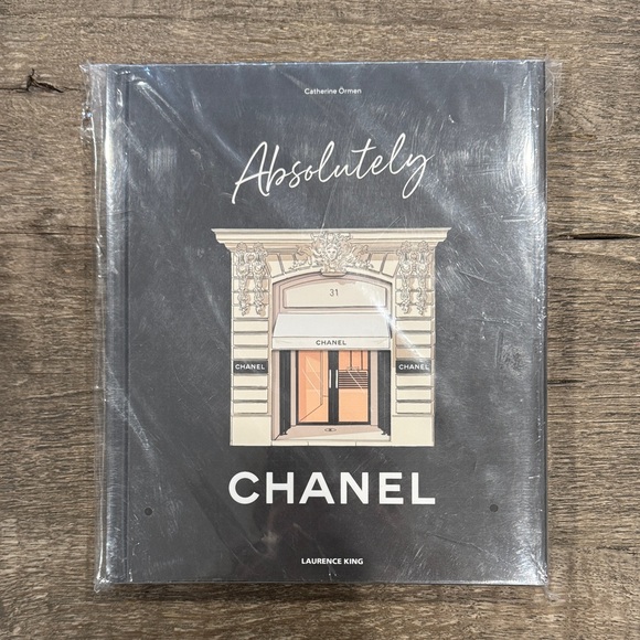 CHANEL Other - CHANEL Absolutely Coffee Table Book with Black and White Cover - Catherine Örmen